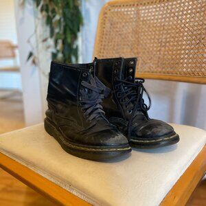 Vintage Dr Martens Y2K 1460 Boots